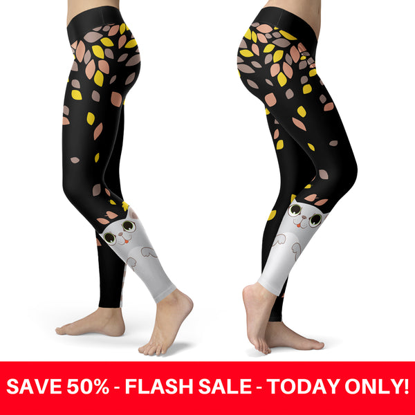 Cat playing with Leaves Leggings