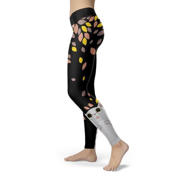 Cat playing with Leaves Leggings