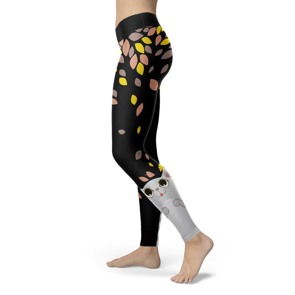 Cat playing with Leaves Leggings