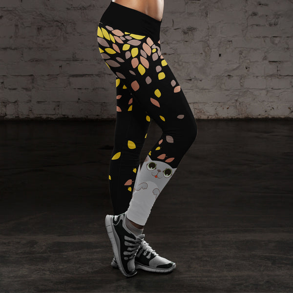 Cat playing with Leaves Leggings